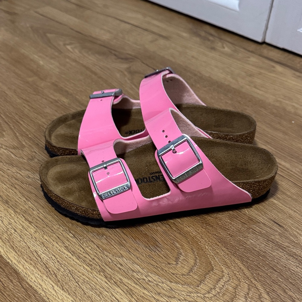 Birkenstock Shiny Pink Sandals